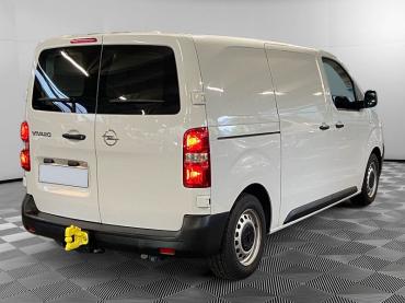 Opel Vivaro Kasten L2/M PDC AHK Holzboden Gebrauchtwagen