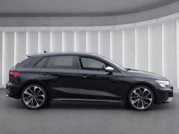 Audi S3 Sportback quattro*S-tron Matrix-LED pACC 19* Gebrauchtwagen