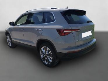 Fahrzeug ansehen: Skoda Karoq 2.0 TDI Selection DSG 4x4 GV5 AHK 18 Ladeb Tageszulassung Skoda Karoq 2.0 TDI Selection DSG 4x4 GV5 AHK 18 Ladeb Tageszulassung