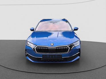 Skoda Octavia Combi 1.5 TSI mHEV DSG Selection AHK ACC Gebrauchtwagen