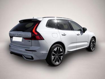 Fahrzeug ansehen: Volvo XC60 FACELIFT Ultra Dark Recharge Plug-In Hybrid Volvo XC60 FACELIFT Ultra Dark Recharge Plug-In Hybrid