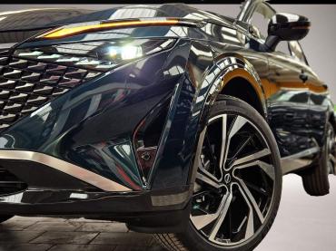 Nissan Qashqai MHEV Tekna * plus 20"Alu Leder Pano eHeck