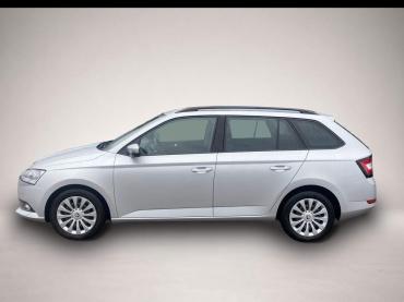 Fahrzeug ansehen: Skoda Fabia 1.0 TSI SMART-LINK * NAVI * DAB * SHZ * PDC * GRA * BL Skoda Fabia 1.0 TSI SMART-LINK * NAVI * DAB * SHZ * PDC * GRA * BL