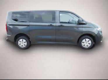 Volkswagen T7 Caravelle 2.0 Comfort TDI 9 Sitze Navi Klima.