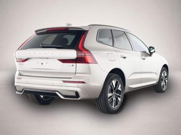Volvo XC60 FACELIFT Plus Dark AWD HUD Digitales Cockpi