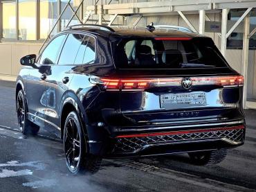 VW Tiguan 2.0 TDI 4MOTION DSG R-Line IQ.Drive AHK Gebrauchtwagen