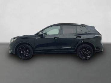 VW Tiguan 1.5 eTSI DSG R-Line BLACK-STYLE AHK H&K ALU 20 Jahreswagen