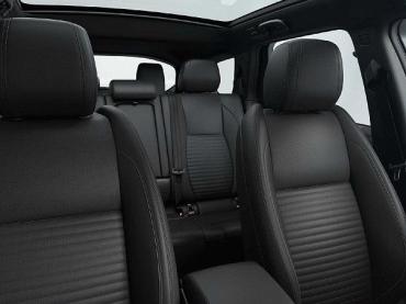 Land Rover Discovery D200 HSE Dynamic 7-Sitz/AHK Kamera Neuwagen