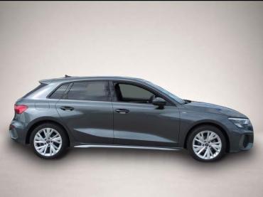 Audi A3 Sportback S-LINE 35 TFSI * S-tron ACC LED Navi