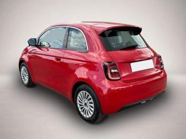 Fahrzeug ansehen: Fiat 500e Fiat 500e RED Fiat 500e Fiat 500e RED