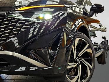 Nissan Qashqai MHEV Tekna+ 20"Alu Leder Panorama eHeck. Neuwagen