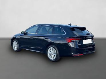 Fahrzeug ansehen: Skoda Octavia Combi Selection eTSI DSG|AHK|ACC|elekHKL Tageszulassung Skoda Octavia Combi Selection eTSI DSG|AHK|ACC|elekHKL Tageszulassung