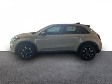 Fiat 600 MHEV NVS SHZ RFK Apple Carplay Android Auto  LED Keyless Go Neuwagen