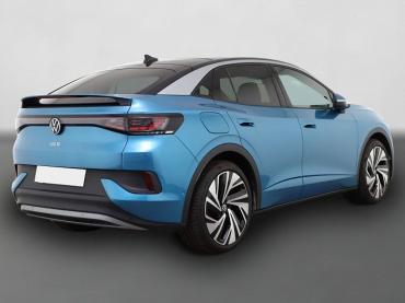 Fahrzeug ansehen: VW ID.5 Pro mit Infotainment-Paket Wärmepumpe IQ.Light 360° AR-HuD Harman Kardon DCC IQ.Drive Pano ACC Kessy Navi AHK App 21" Jahreswagen VW ID.5 Pro mit Infotainment-Paket Wärmepumpe IQ.Light 360° AR-HuD Harman Kardon DCC IQ.Drive Pano ACC Kessy Navi AHK App 21" Jahreswagen