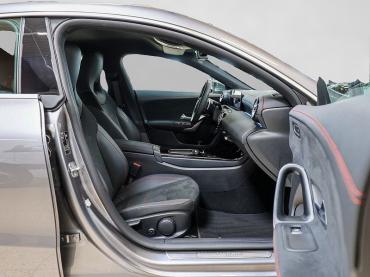 Mercedes-Benz CLA-Klasse CLA 220 Jahreswagen