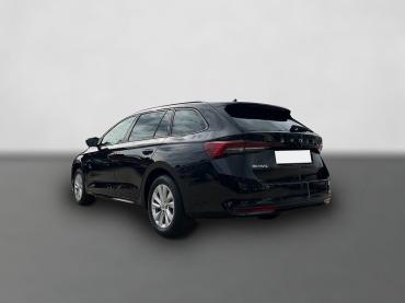 Fahrzeug ansehen: Skoda Octavia Combi 2.0 TDI Selection *LED ACC Kamera* Tageszulassung Skoda Octavia Combi 2.0 TDI Selection *LED ACC Kamera* Tageszulassung