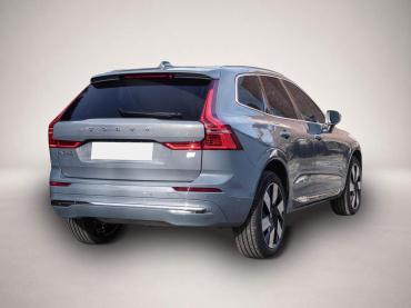 Fahrzeug ansehen: Volvo XC60 Plus Bright Recharge Plug-In Hybrid AWD T8 Volvo XC60 Plus Bright Recharge Plug-In Hybrid AWD T8