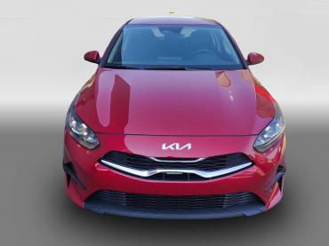 KIA Ceed 1.5 Spin *Shzg*Lhzg*PDC*Cam*16Zoll*Navi Gebrauchtwagen