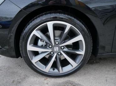 Seat Leon FR Leon  Kombi FR 2.0 TDI DSG*NAVI*ACC*PDC*5j-G... Tageszulassung