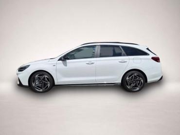 Fahrzeug ansehen: Hyundai i30 Kombi 1.6 T-GDI 150PS Automatik N-Line Sitzheizung Lenkradheizung Klimaautomatik Navi 10.3"-Touchscreen Hyundai Bluelink Apple CarPlay * Android Auto PDC v * h Rückf.Kamera 18-LM Hyundai i30 Kombi 1.6 T-GDI 150PS Automatik N-Line Sitzheizung Lenkradheizung Klimaautomatik Navi 10.3"-Touchscreen Hyundai Bluelink Apple CarPlay * Android Auto PDC v * h Rückf.Kamera 18-LM