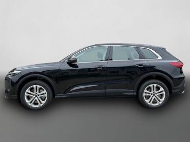 Fahrzeug ansehen: Audi Q5 Q5 quattro+AHK+ACC+RFK+19"ALU+NAVI TFSI Quattro... EU Reimport Tageszulassung Audi Q5 Q5 quattro+AHK+ACC+RFK+19"ALU+NAVI TFSI Quattro... EU Reimport Tageszulassung