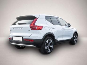 Fahrzeug ansehen: Volvo XC40 Core 2WD Navi Digitales Cockpit Soundsystem Volvo XC40 Core 2WD Navi Digitales Cockpit Soundsystem