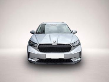 Fahrzeug ansehen: Skoda Enyaq iV 85 4x4 Loft 82 kWh LED * WP * NAVI * AHK * ACC Skoda Enyaq iV 85 4x4 Loft 82 kWh LED * WP * NAVI * AHK * ACC