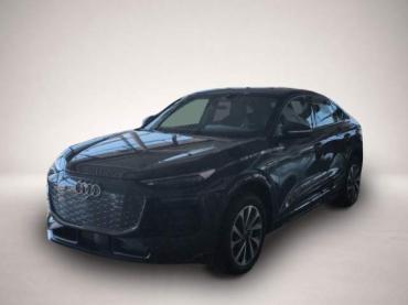 Fahrzeug ansehen: Audi Q6 e-tron Sportback S-LINE * AHK 360°Kam Panodach Audi Q6 e-tron Sportback S-LINE * AHK 360°Kam Panodach