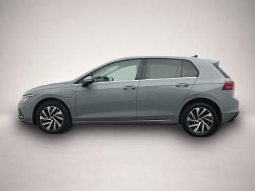 Fahrzeug ansehen: Volkswagen Golf 8 1.4 TSI DSG eHybrid Style KAMERA IQ.LIGHT Volkswagen Golf 8 1.4 TSI DSG eHybrid Style KAMERA IQ.LIGHT