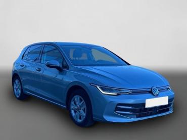 VW Golf VIII 2.0 TDI Lim Life DSG LED Navi Allwetterreifen Assistenzpaket Gebrauchtwagen