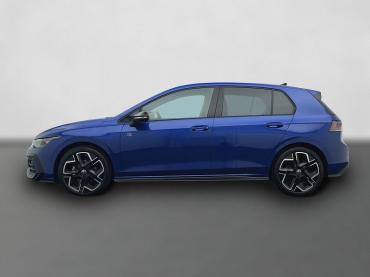 Fahrzeug ansehen: VW Golf 8 1.5 eTSI DSG R-LINE BLACK STYLE PANO IQ.LIGHT NAVI Jahreswagen VW Golf 8 1.5 eTSI DSG R-LINE BLACK STYLE PANO IQ.LIGHT NAVI Jahreswagen