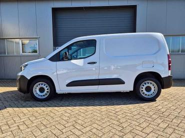 Peugeot Partner  1.5 BlueHDI 102PS 2-Sitzer Navi AHK Klima Radio Apple CarPlay Android Auto Bluetooth DAB PDC v+h Rückf.Kamera Tempomat Ganzj.Reifen Gebrauchtwagen