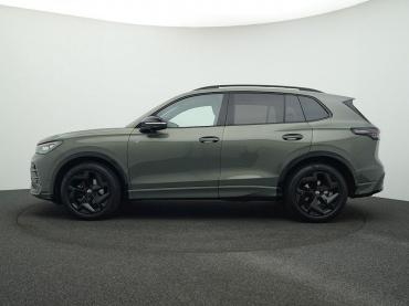 VW Tiguan 1.5 eTSI DSG R-Line BLACK-STYLE AHK PANO ALU19 Gebrauchtwagen