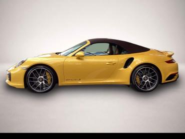 Fahrzeug ansehen: Porsche 911 Turbo S Cabriolet Porsche 911 Turbo S Cabriolet