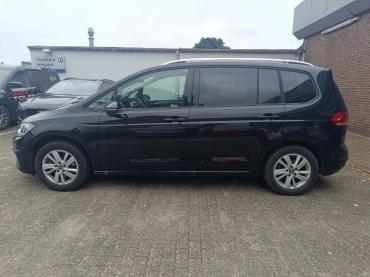 VW Touran COMFORTLINE NAVI / AHK / KAMERA / GJR / 7-SITZER Jahreswagen
