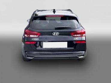 Hyundai i30 i30 Kombi Family Automatik Smart Paket 103 kW (... Neuwagen