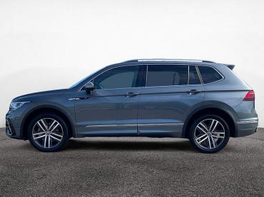 VW Tiguan R-Line 4Mo TSI DSG|7-S|PANO|AHK Jahreswagen