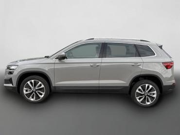 Fahrzeug ansehen: Skoda Karoq Selection AHK+el.HECKKLAPPE+KAMERA+PDC+KESSY+AC... EU Reimport Tageszulassung Skoda Karoq Selection AHK+el.HECKKLAPPE+KAMERA+PDC+KESSY+AC... EU Reimport Tageszulassung