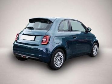 Fiat 500e Navi Soundsystem JBL Apple CarPlay Android