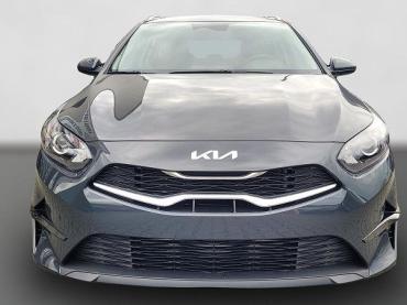 Fahrzeug ansehen: KIA Ceed Ceed SW Spin*MJ25*Navi*Shzg*Lhzg*PDC*Cam*16Zoll* Tageszulassung KIA Ceed Ceed SW Spin*MJ25*Navi*Shzg*Lhzg*PDC*Cam*16Zoll* Tageszulassung