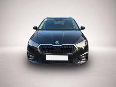 Skoda Fabia 1.5 TSI DSG Selection KAMERA ACC LED NAVI