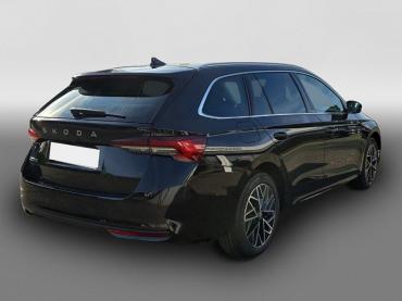 Skoda Octavia IV Combi TDI Selection DSG ACC SHZ KAM 2xPDC Gebrauchtwagen