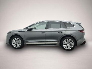 Fahrzeug ansehen: Skoda Enyaq Loft MATRIX NAVI PANO AHK Skoda Enyaq Loft MATRIX NAVI PANO AHK