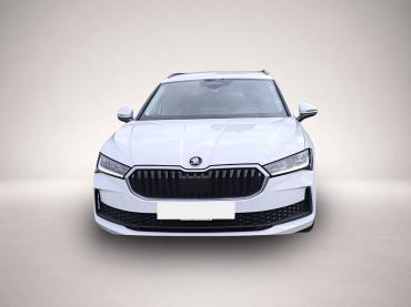 Skoda Superb Combi 2.0 TDI DSG Essence NAVI RFK ACC PD