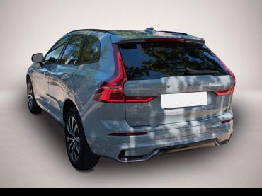 Fahrzeug ansehen: Volvo XC60 Plus Dark 2WD Volvo XC60 Plus Dark 2WD