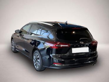 Fahrzeug ansehen: Ford Focus Titanium Bluetooth Navi LED Klima Ford Focus Titanium Bluetooth Navi LED Klima