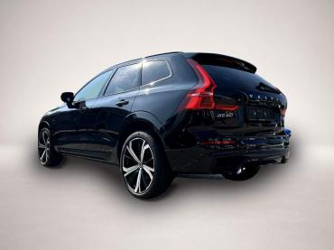 Fahrzeug ansehen: Volvo XC60 R-Design Recharge LED Nav Leder Head-up 360 Volvo XC60 R-Design Recharge LED Nav Leder Head-up 360