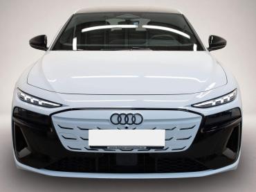 Fahrzeug ansehen: Audi e-tron S6 Avant e-tron Audi e-tron S6 Avant e-tron