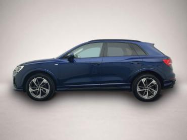 Audi Q3 35 TFSI S-tronic s-line 5-J-GAR AHK