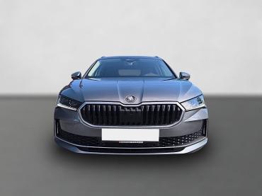 Fahrzeug ansehen: Skoda Superb Combi 2,0 TDI DSG 4x4 Selection AHK RFK MATRIX LED Neuwagen Skoda Superb Combi 2,0 TDI DSG 4x4 Selection AHK RFK MATRIX LED Neuwagen